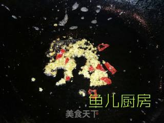 双笋戏虾球──“鱼儿厨房”私房菜的做法步骤：9