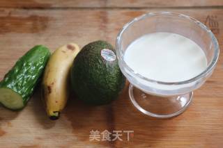 牛油果汁的做法步骤：1