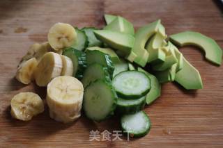 牛油果汁的做法步骤：3