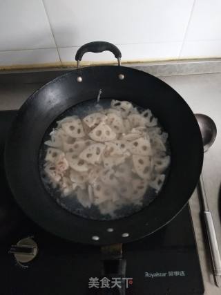 酸辣藕片的做法步骤：3