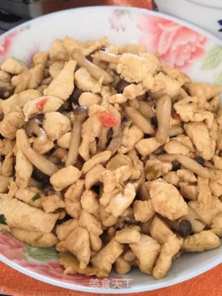 低脂好菜～蟹味菇炒鸡脯肉的做法步骤：6