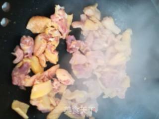 鸡肉炒豆腐的做法步骤：4