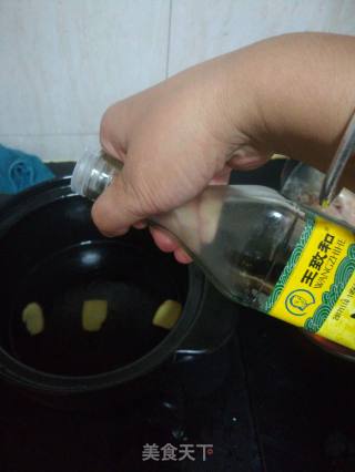 鱼头汤的做法步骤：7
