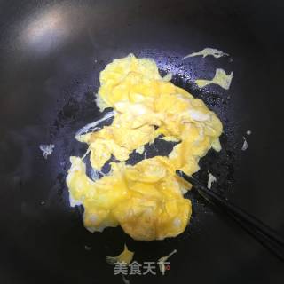青椒炒蛋的做法步骤：3