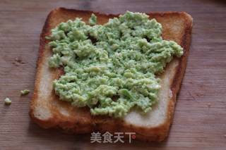 牛油果鸡蛋土司片的做法步骤：6