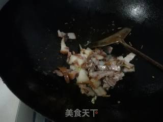 猪头肉炒尖椒胡萝卜的做法步骤：5