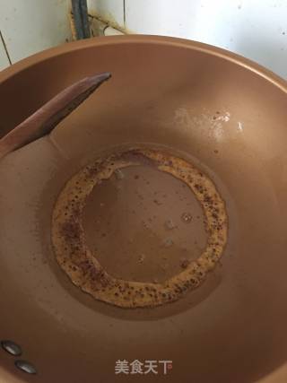 黄豆炖猪蹄的做法步骤：2