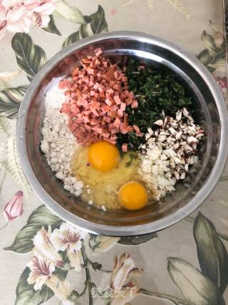 蒲公英鸡蛋薄饼的做法步骤：2