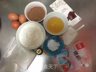 巧克力裂纹饼干的做法步骤：1