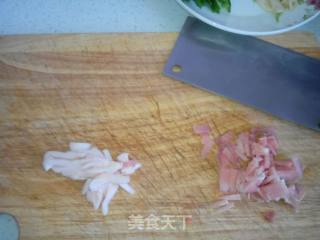 平菇炒肉的做法步骤：2