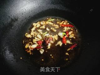 焯拌虫草花马兰头的做法步骤：6