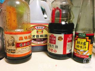 酱牛肉和卤鸡蛋的做法步骤：3