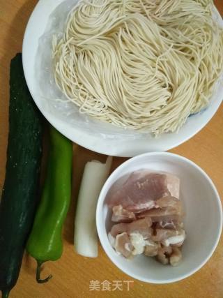 酱油肉末面的做法步骤：1