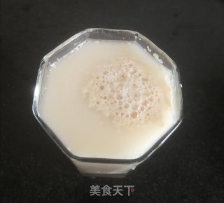 韭菜鸡蛋包子的做法步骤：1
