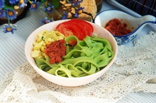菜汁面条的做法步骤：10