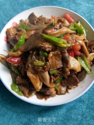 平菇炒肉的做法步骤：10
