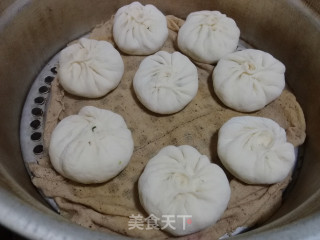 小白菜鸡蛋虾皮包子的做法步骤：21