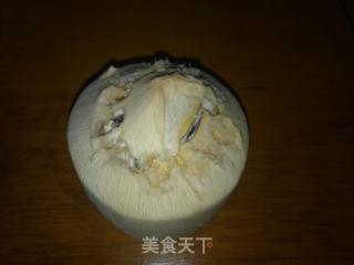 椰子炖雪耳糖水的做法步骤：4