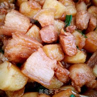 土豆红烧肉的做法步骤：17