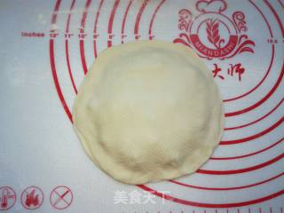肉末酸菜盒子的做法步骤：17