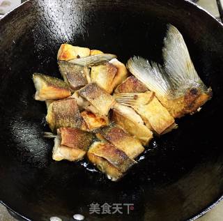 红烧鱼块的做法步骤：4
