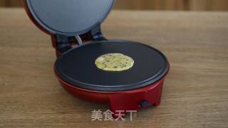 香酥玉米芝麻蛋卷的做法步骤：5