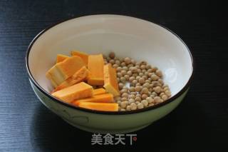 南瓜豆浆的做法步骤：1