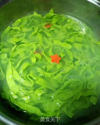 菠菜肉酱面的做法步骤：10