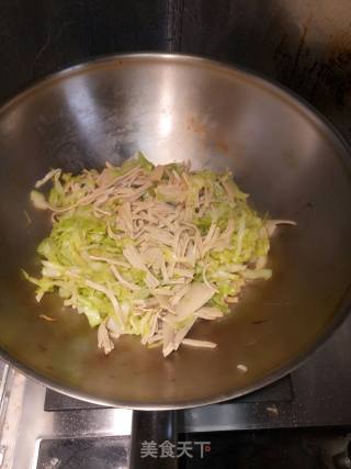 甘兰炒豆腐丝的做法步骤：3