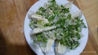 蒜苗拌鹅蛋的做法步骤：7