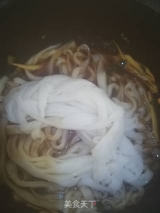 葱姜汁拌粉的做法步骤：5