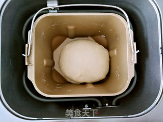 香软葱花面包的做法步骤：2