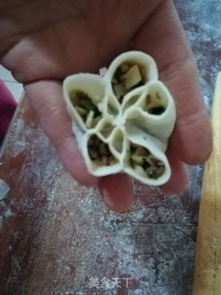 牡丹花蒸饺的做法步骤：11