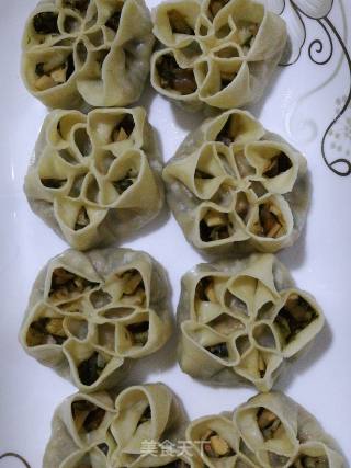 牡丹花蒸饺的做法步骤：14