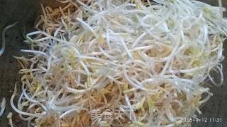 清炒绿豆芽的做法步骤：4