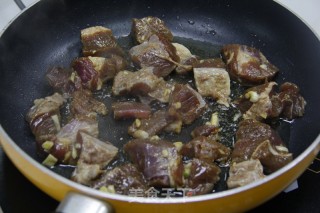 黑椒牛肉粒的做法步骤：3