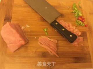 橄榄菜肉末煸四季豆的做法步骤：3