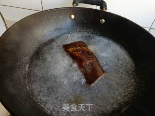 杏鲍菇炒腊肉的做法步骤：3