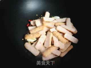 青椒炒甜不辣的做法步骤：7