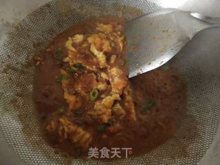紫甘蓝汁鸡蛋酱手擀面的做法步骤：10