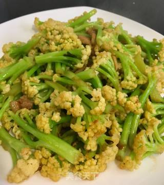 肉片炒花菜的做法步骤：7
