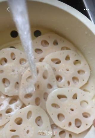 拌莲藕的做法步骤：3