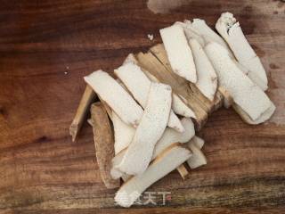 豇豆炒豆干的做法步骤：2