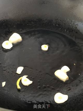 豇豆炒豆干的做法步骤：3