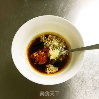 皮蛋拌黄瓜的做法步骤：4