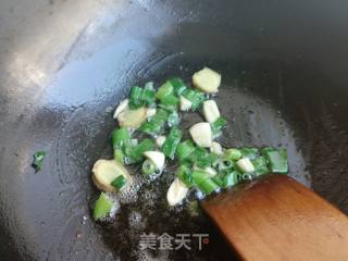 娃娃菜海鲜豆腐汤的做法步骤：5