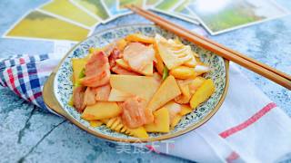 五花肉炒笋片的做法步骤：12