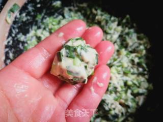 炸韭菜丸子的做法步骤：9