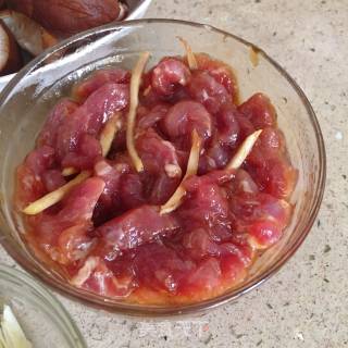 冬菇肉片的做法步骤：3