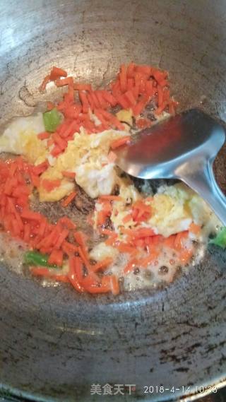 彩色蛋炒饭的做法步骤：5